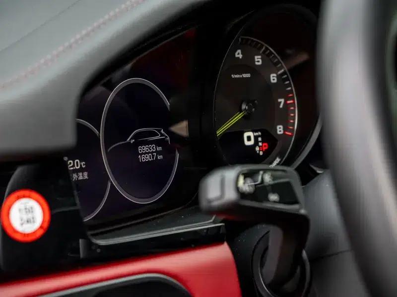Cayenne E-Hybrid 2020 Cayenne E-Hybrid 2.0T — миниатюра 11