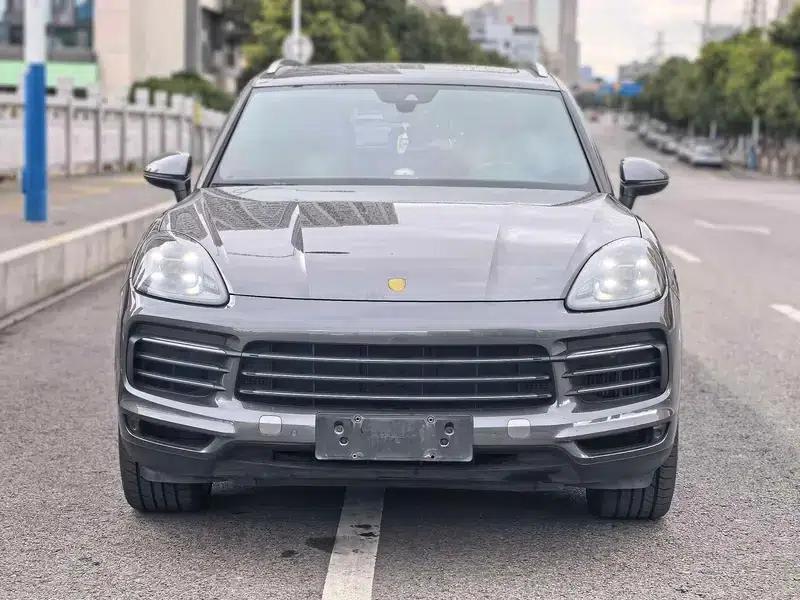 Cayenne E-Hybrid 2020 Cayenne E-Hybrid 2.0T — миниатюра 2