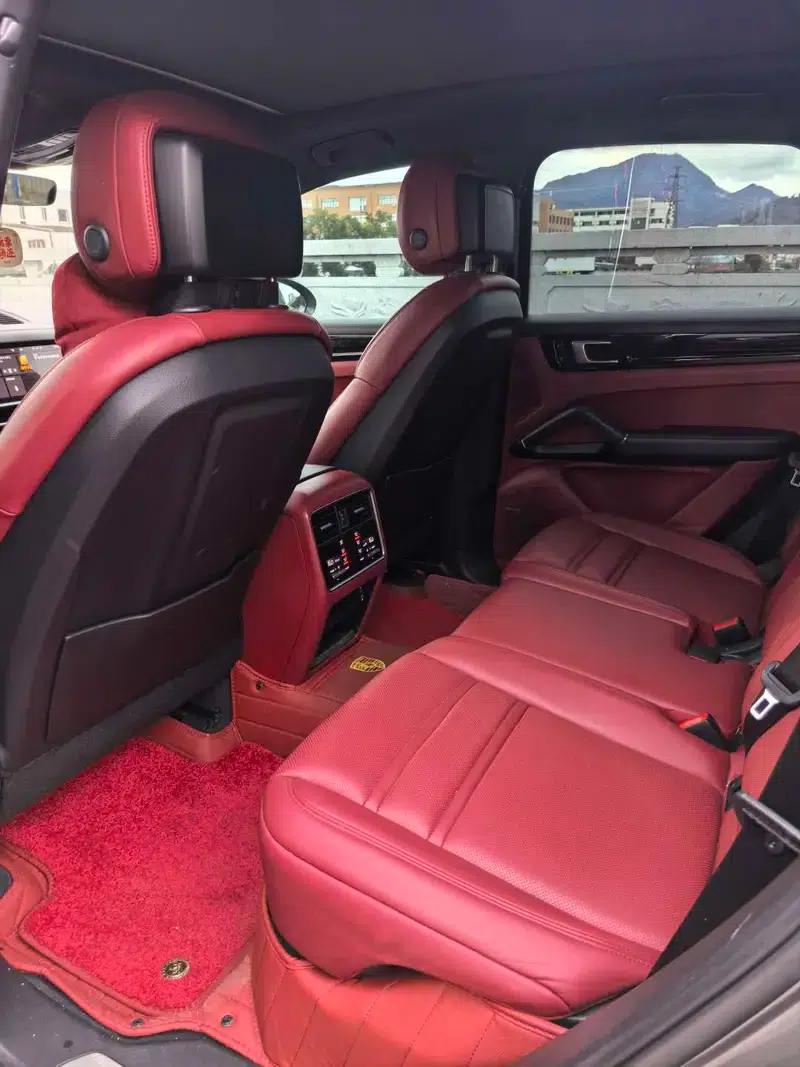 Cayenne E-Hybrid 2020 Cayenne E-Hybrid 2.0T — миниатюра 13