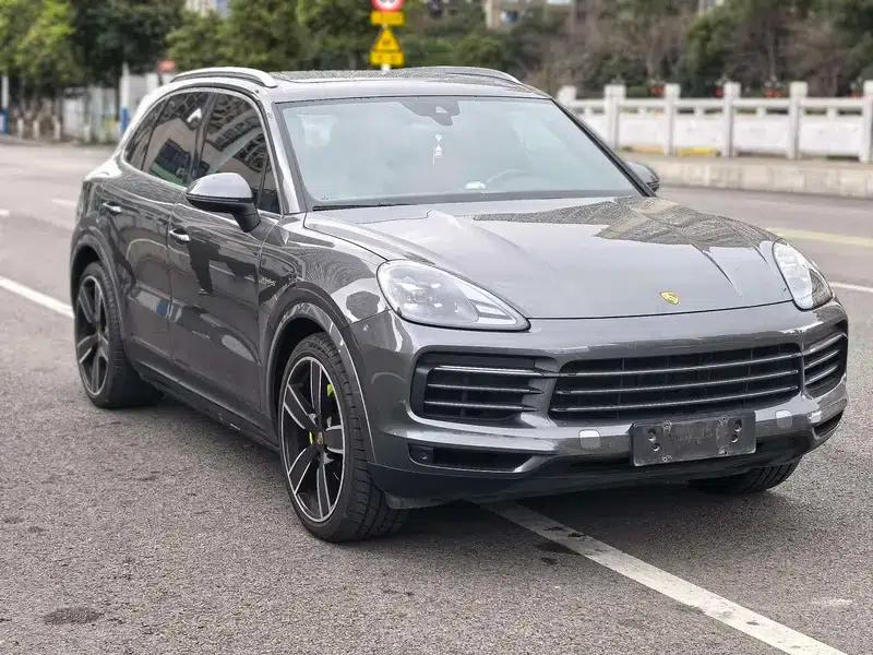 Cayenne E-Hybrid 2020 Cayenne E-Hybrid 2.0T — миниатюра 3
