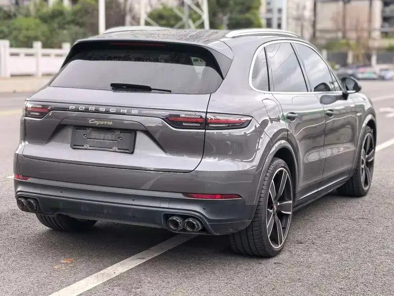 Cayenne E-Hybrid 2020 Cayenne E-Hybrid 2.0T — миниатюра 6