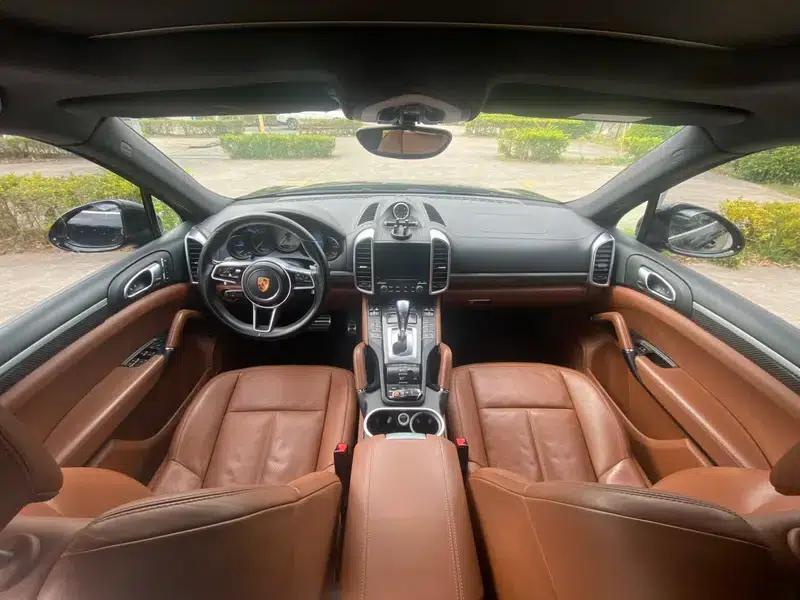 Cayenne E-Hybrid 2016 Cayenne S E-Hybrid 3.0T — миниатюра 7