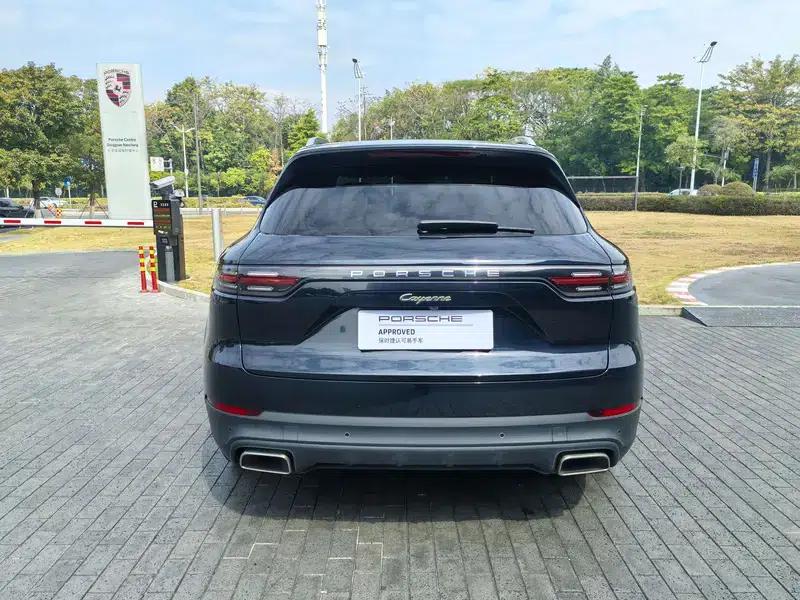Cayenne E-Hybrid 2021 Cayenne E-Hybrid 2.0T — миниатюра 6