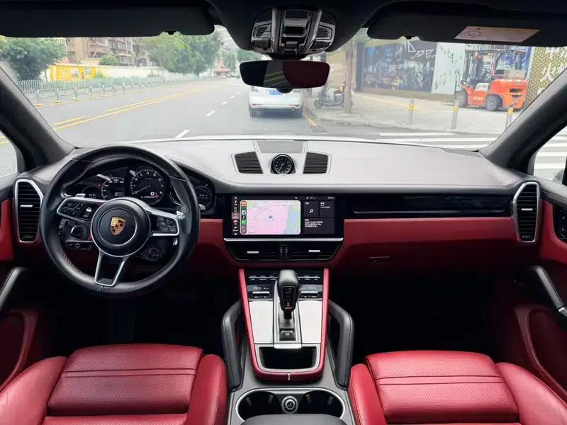 Cayenne E-Hybrid 2020 Cayenne E-Hybrid 2.0T — миниатюра 11