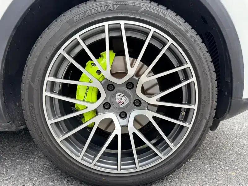 Cayenne E-Hybrid 2020 Cayenne E-Hybrid 2.0T — миниатюра 8