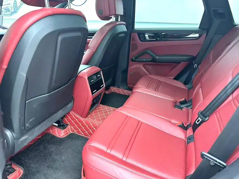 Cayenne E-Hybrid 2021 Cayenne E-Hybrid 2.0T — миниатюра 15