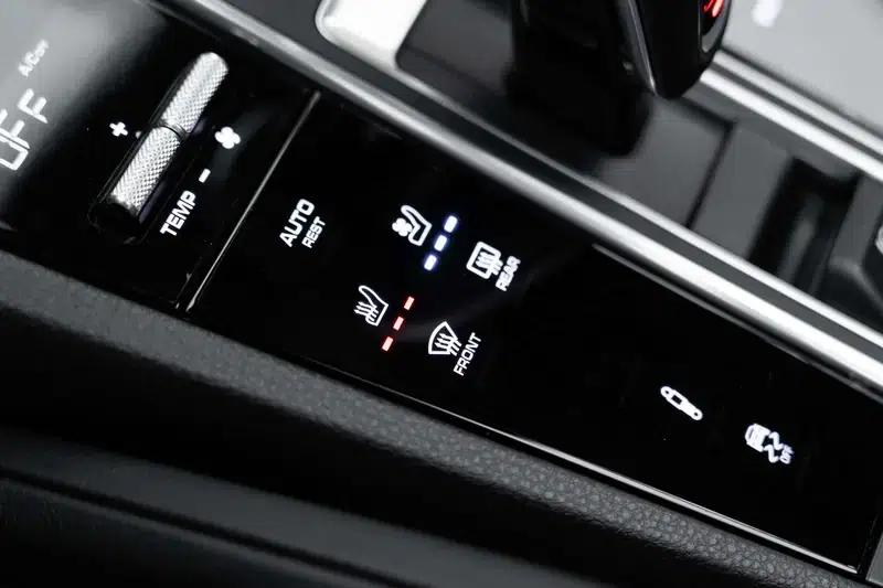 Cayenne E-Hybrid 2020 Cayenne E-Hybrid 2.0T — миниатюра 14