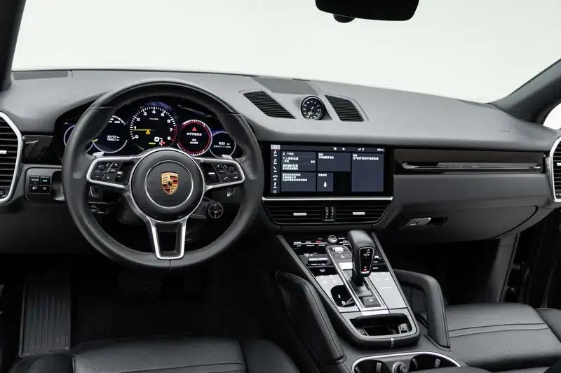 Cayenne E-Hybrid 2020 Cayenne E-Hybrid 2.0T — миниатюра 15