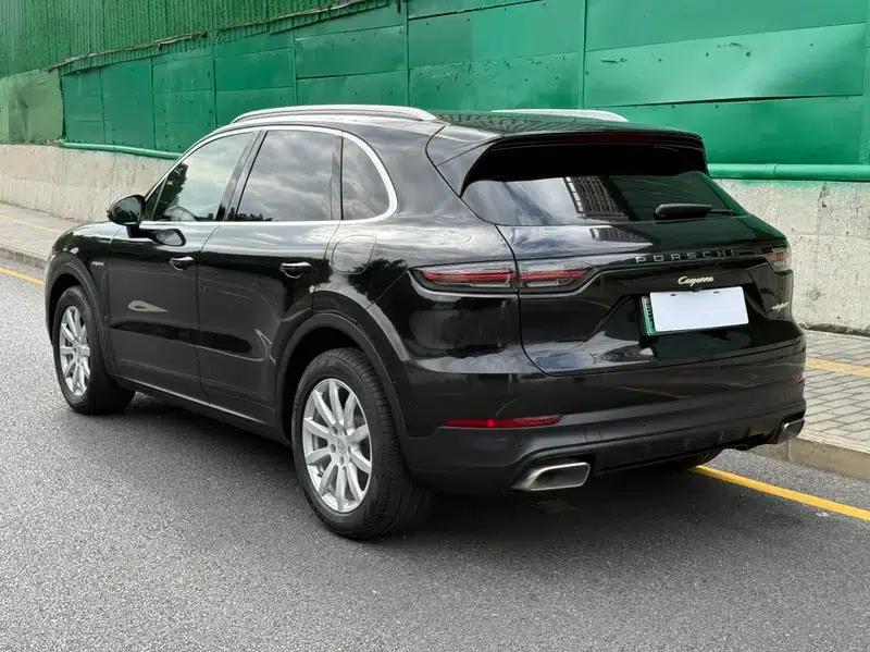 Cayenne E-Hybrid 2019 Cayenne E-Hybrid 2.0T — миниатюра 5