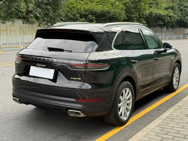 Cayenne E-Hybrid 2019 Cayenne E-Hybrid 2.0T — миниатюра 7