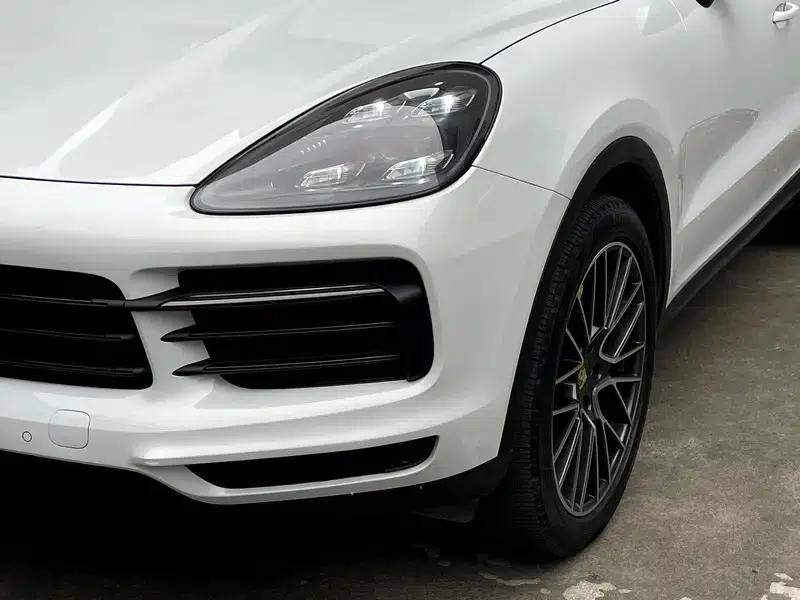 Cayenne E-Hybrid 2019 Cayenne E-Hybrid 2.0T — миниатюра 13