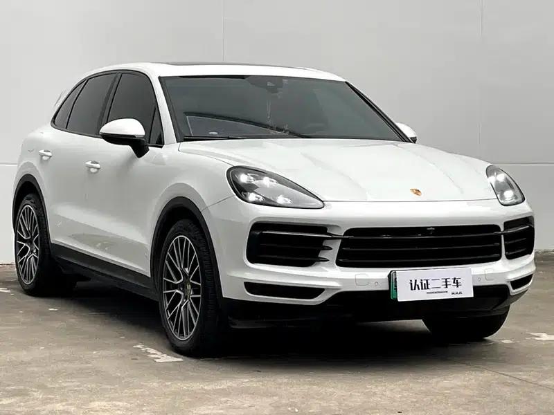 Cayenne E-Hybrid 2019 Cayenne E-Hybrid 2.0T — миниатюра 3