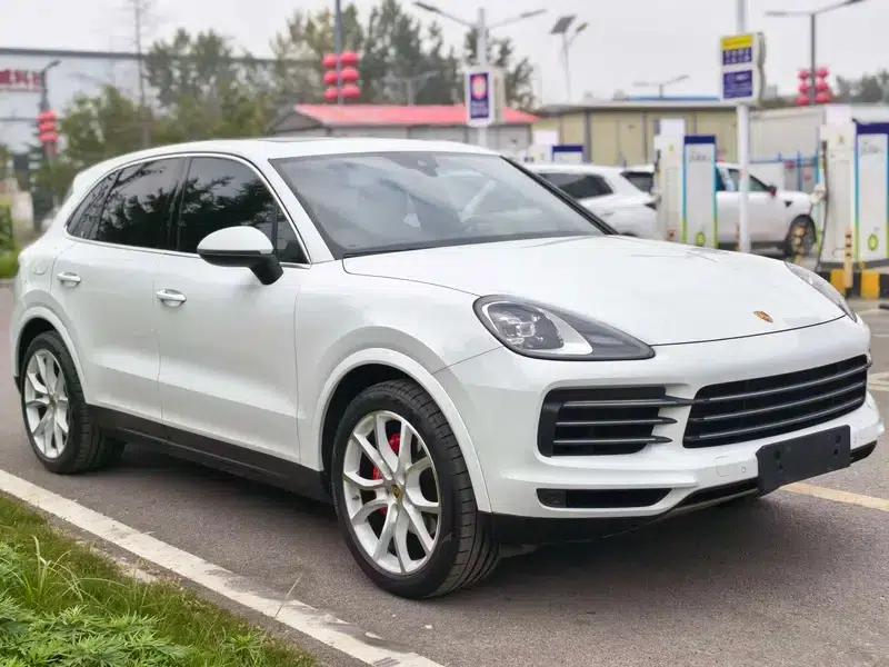 2022 Cayenne E-Hybrid 2.0T Platinum Edition — миниатюра 3