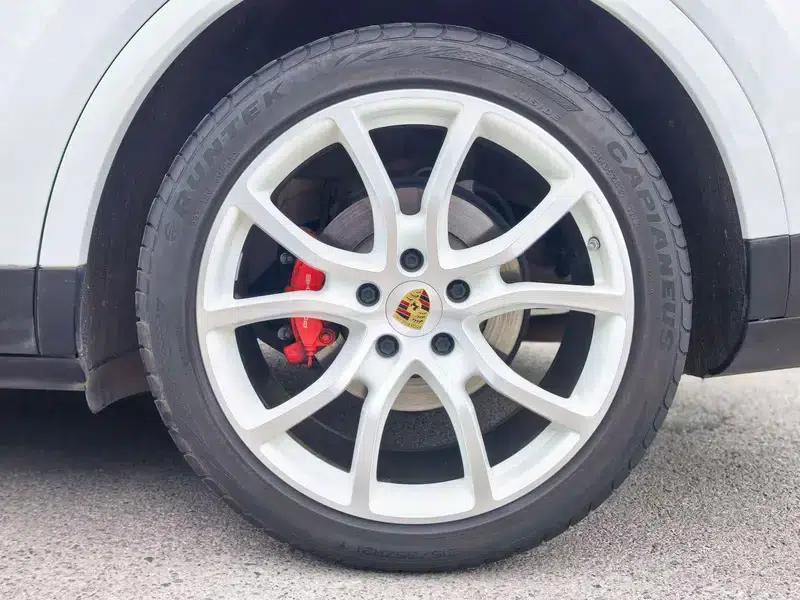 2022 Cayenne E-Hybrid 2.0T Platinum Edition — миниатюра 8