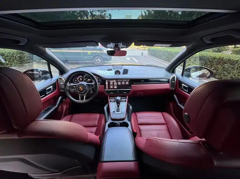 Cayenne E-Hybrid 2021 Cayenne E-Hybrid 2.0T — миниатюра 10
