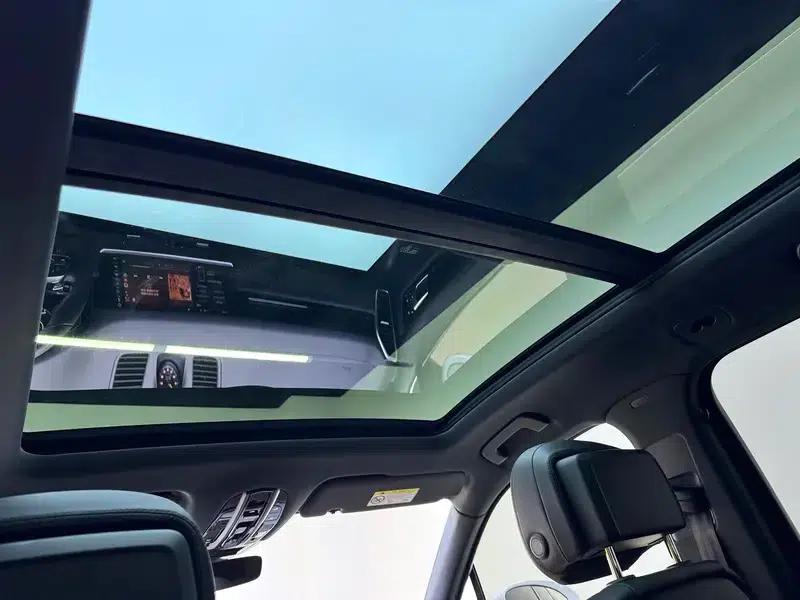Cayenne E-Hybrid 2021 Cayenne E-Hybrid 2.0T — миниатюра 19