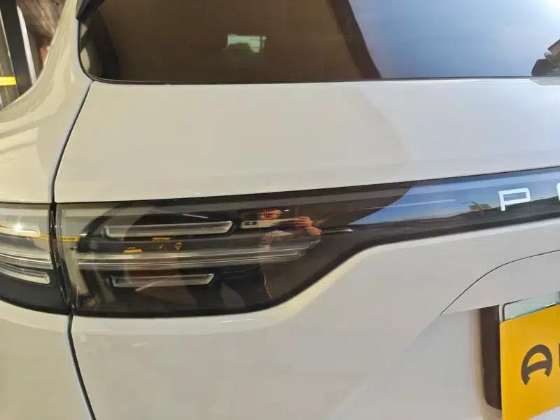Cayenne E-Hybrid 2021 Cayenne E-Hybrid 2.0T — миниатюра 26