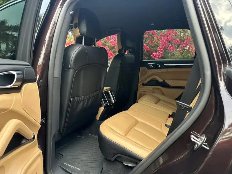 Cayenne E-Hybrid 2016 Cayenne S E-Hybrid 3.0T — миниатюра 15