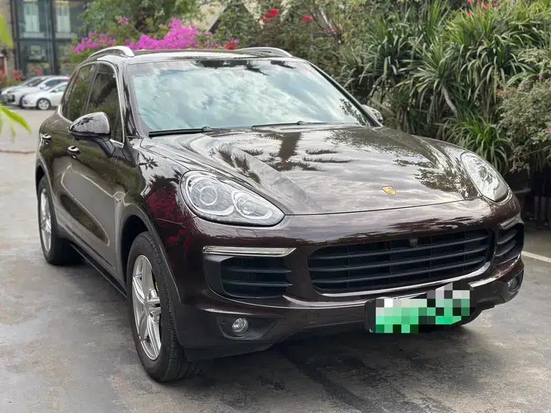 Cayenne E-Hybrid 2016 Cayenne S E-Hybrid 3.0T — миниатюра 3