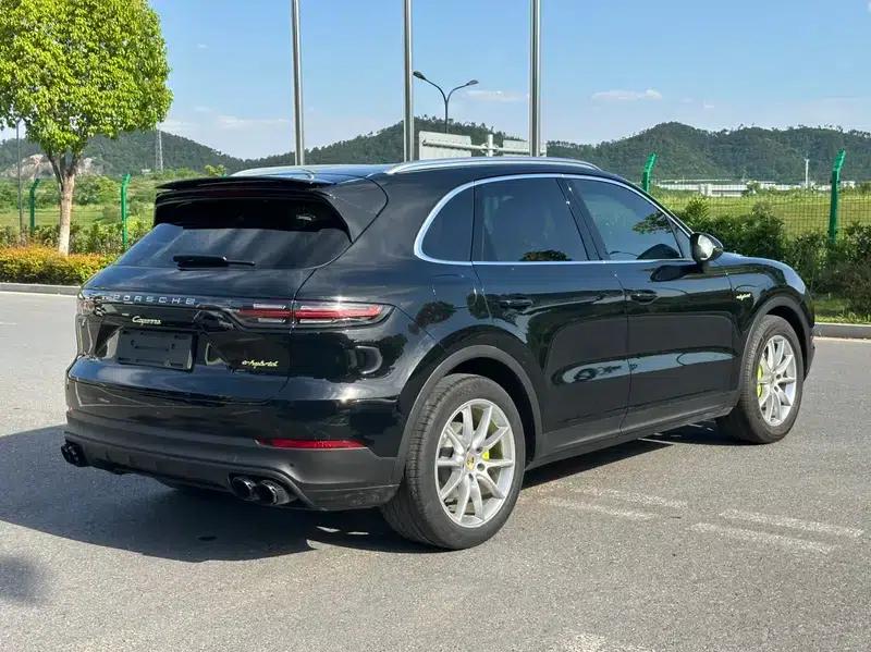 Cayenne E-Hybrid 2019 Cayenne E-Hybrid 2.0T — миниатюра 7
