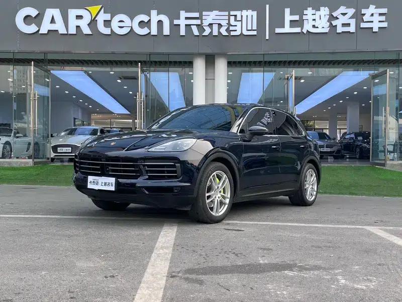 Cayenne E-Hybrid 2021 Cayenne E-Hybrid 2.0T — миниатюра 1