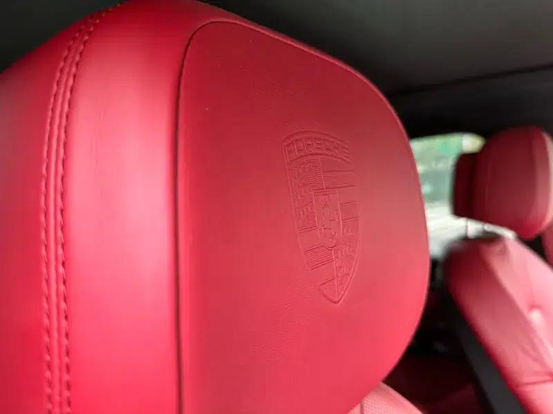 Cayenne E-Hybrid 2023 Cayenne E-Hybrid 2.0T — миниатюра 10