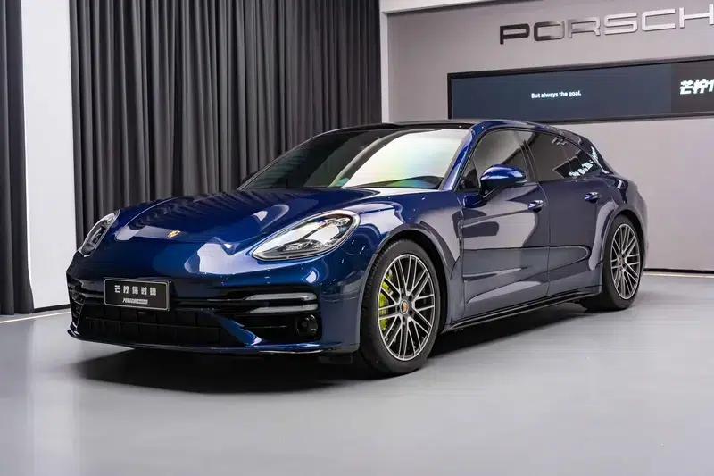 Panamera E-Hybrid 2021 Panamera 4S E-Hybrid Sport Turismo 2.9T — миниатюра 1