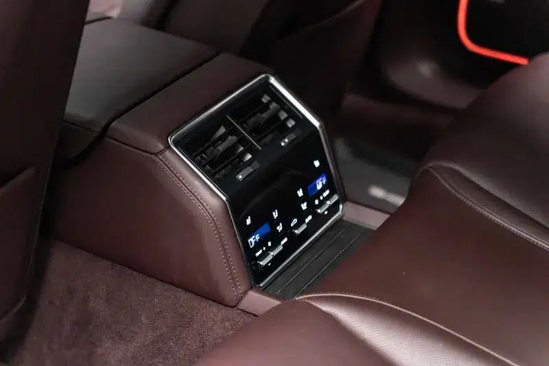 Panamera E-Hybrid 2021 Panamera 4S E-Hybrid Sport Turismo 2.9T — миниатюра 14