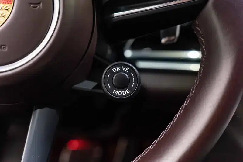 Panamera E-Hybrid 2021 Panamera 4S E-Hybrid Sport Turismo 2.9T — миниатюра 15