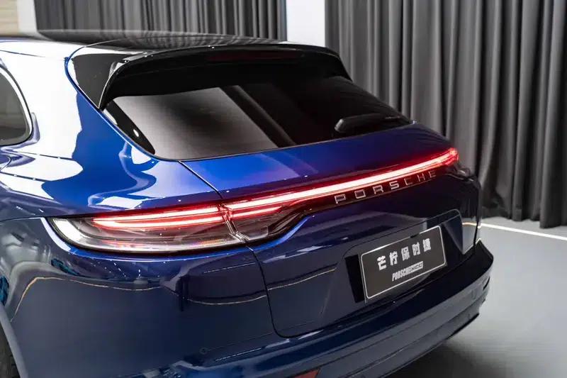 Panamera E-Hybrid 2021 Panamera 4S E-Hybrid Sport Turismo 2.9T — миниатюра 6