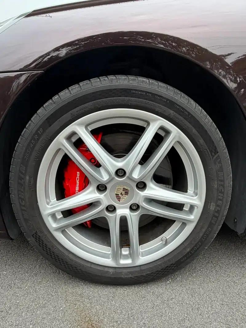 2012 Panamera E-Hybrid 3.6L Automatic 4WD 4-Seater (Parallel Import) — миниатюра 8