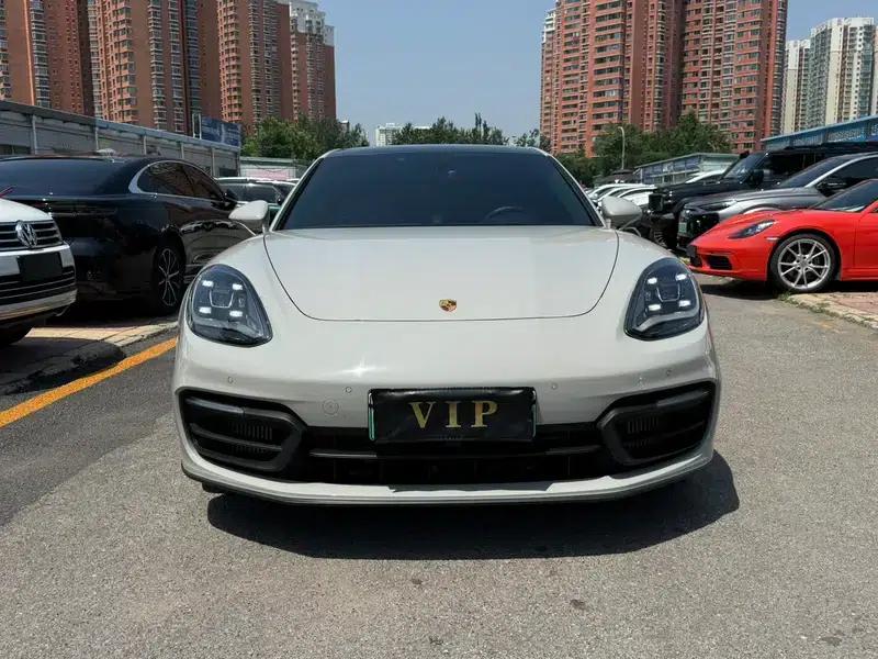 2023 Panamera E-Hybrid Facelift, Panamera 4 E-Hybrid Platinum Edition 2.9T — миниатюра 2