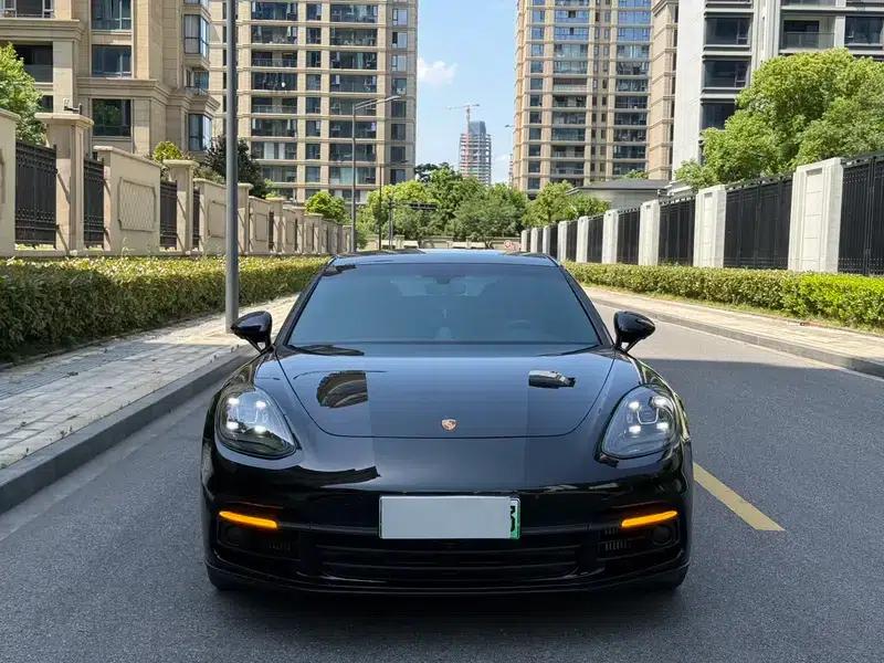 Panamera E-Hybrid 2021 Panamera 4 E-Hybrid 2.9T — миниатюра 2