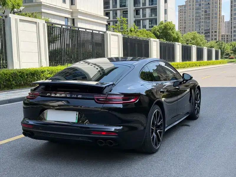 Panamera E-Hybrid 2021 Panamera 4 E-Hybrid 2.9T — миниатюра 7