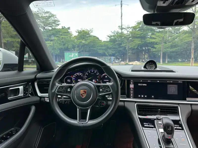 2017 Panamera E-Hybrid, Panamera 4 E-Hybrid Executive Long Wheelbase 2.9T — миниатюра 12