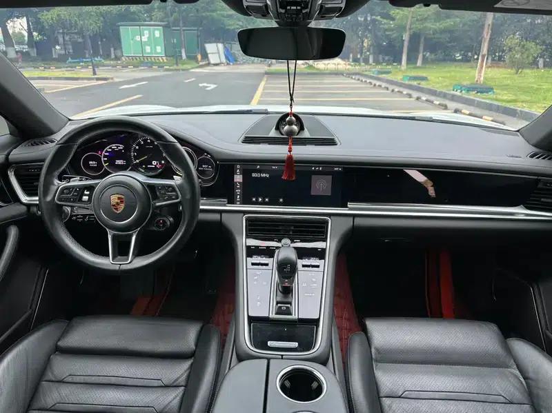 2017 Panamera E-Hybrid, Panamera 4 E-Hybrid Executive Long Wheelbase 2.9T — миниатюра 8
