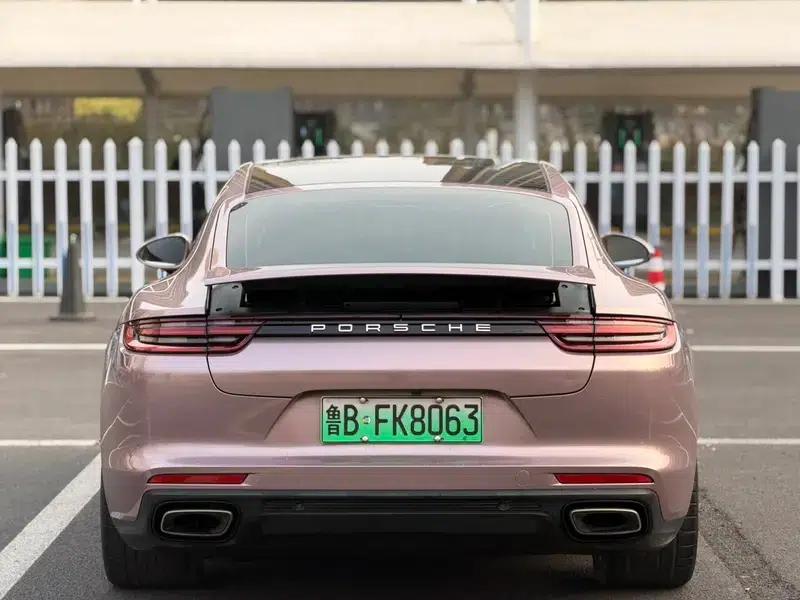 2017 Panamera E-Hybrid, Panamera 4 E-Hybrid Executive Long Wheelbase 2.9T — миниатюра 5