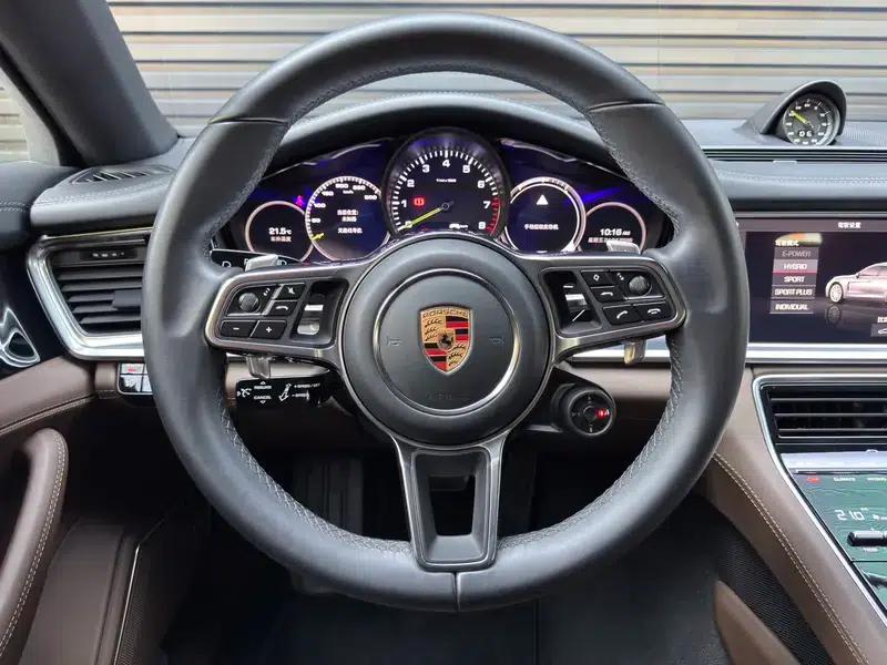 Panamera E-Hybrid 2018 Panamera 4 E-Hybrid 2.9T — миниатюра 11