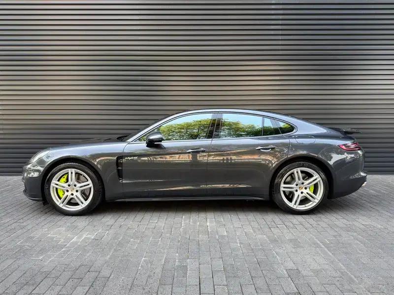 Panamera E-Hybrid 2018 Panamera 4 E-Hybrid 2.9T — миниатюра 3