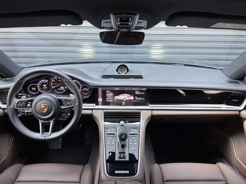 Panamera E-Hybrid 2018 Panamera 4 E-Hybrid 2.9T — миниатюра 8