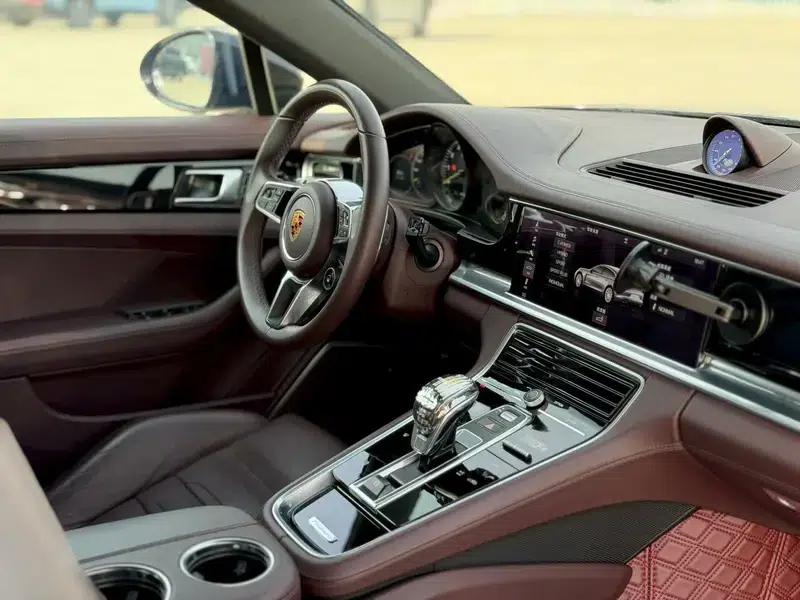 Panamera E-Hybrid 2018 Panamera 4 E-Hybrid 2.9T — миниатюра 9