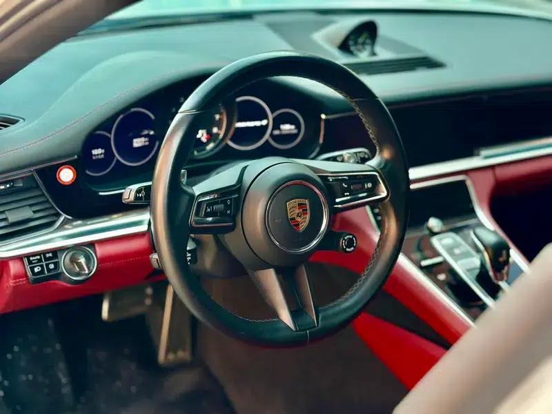 Panamera E-Hybrid 2021 Panamera 4 E-Hybrid Sport Turismo 2.9T — миниатюра 12