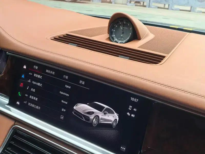 2023 Panamera E-Hybrid, Panamera Turbo S E-Hybrid Executive Long Wheelbase 4.0T — миниатюра 11