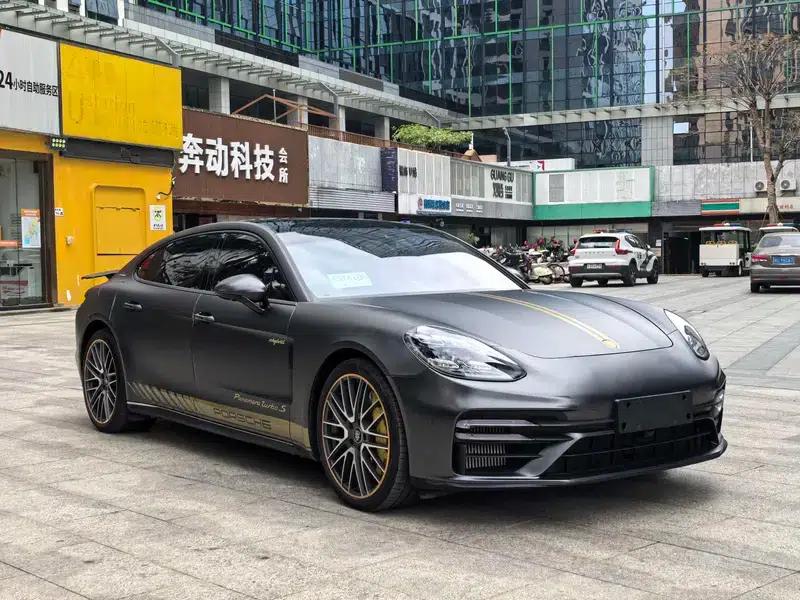 2023 Panamera E-Hybrid, Panamera Turbo S E-Hybrid Executive Long Wheelbase 4.0T — миниатюра 3
