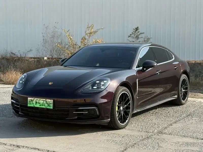 Panamera E-Hybrid 2018 Panamera 4 E-Hybrid 2.9T — миниатюра 1