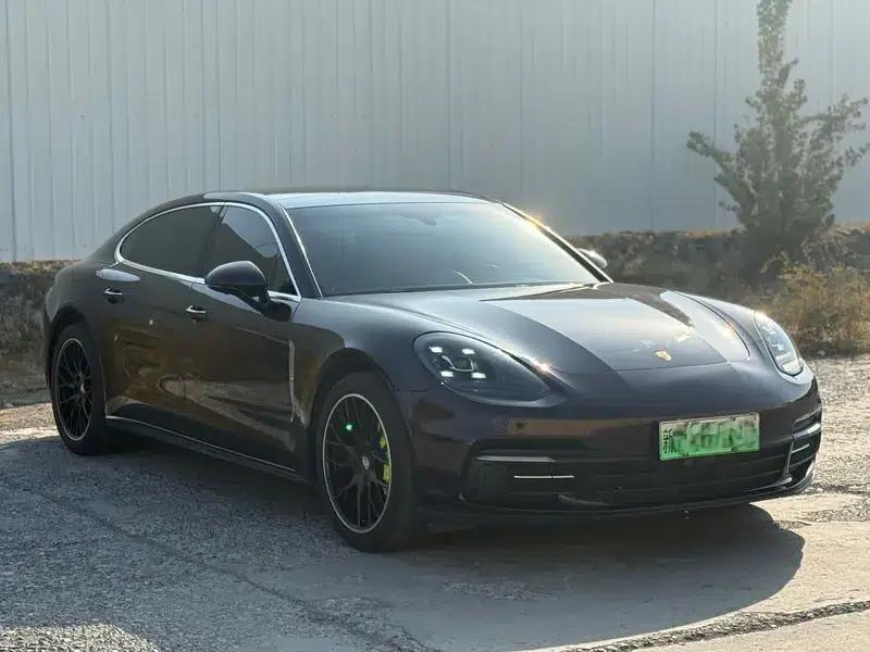 Panamera E-Hybrid 2018 Panamera 4 E-Hybrid 2.9T — миниатюра 3