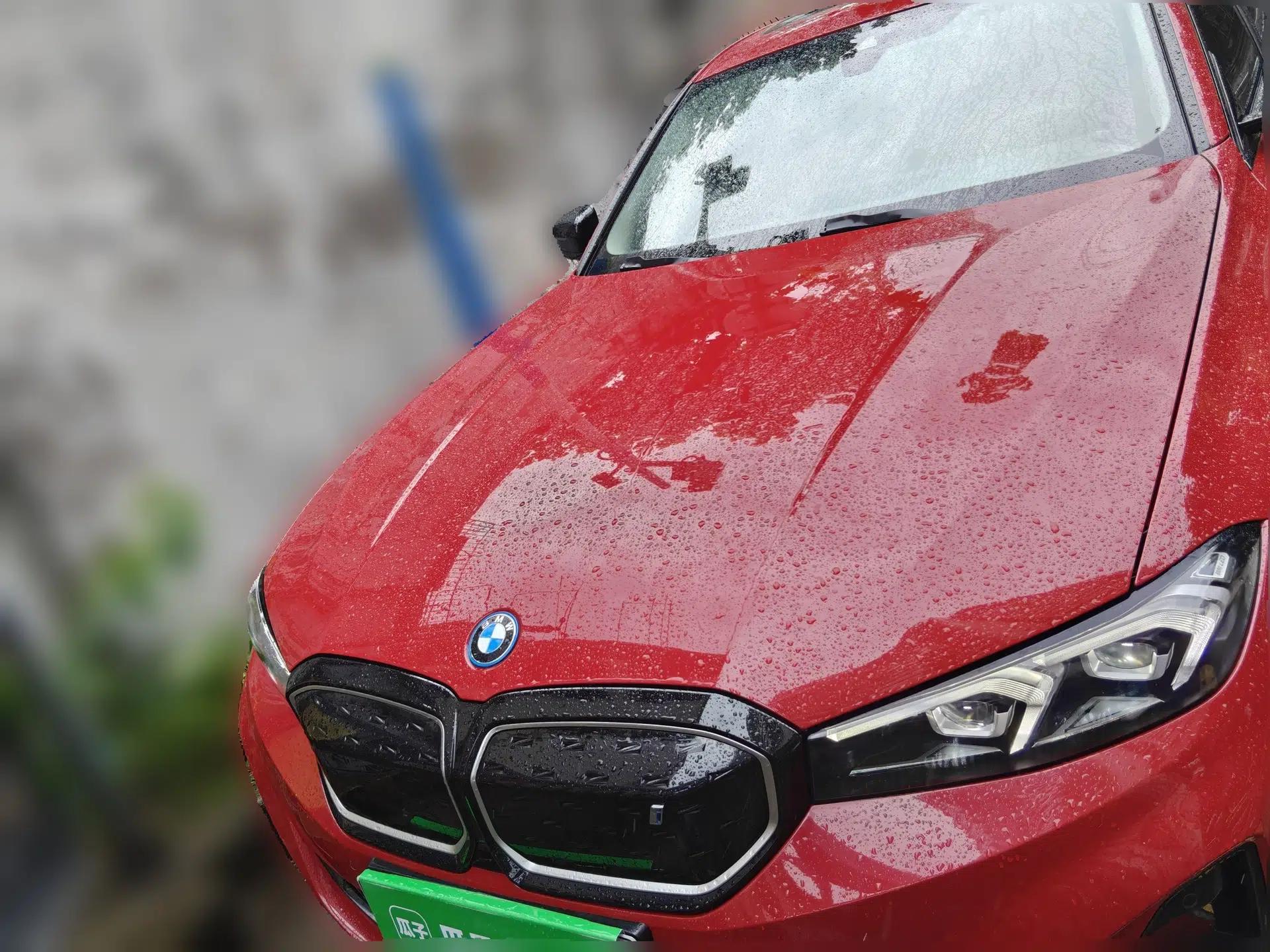 BMW i3 2023 eDrive 40 L Midnight Sports Package — миниатюра 2