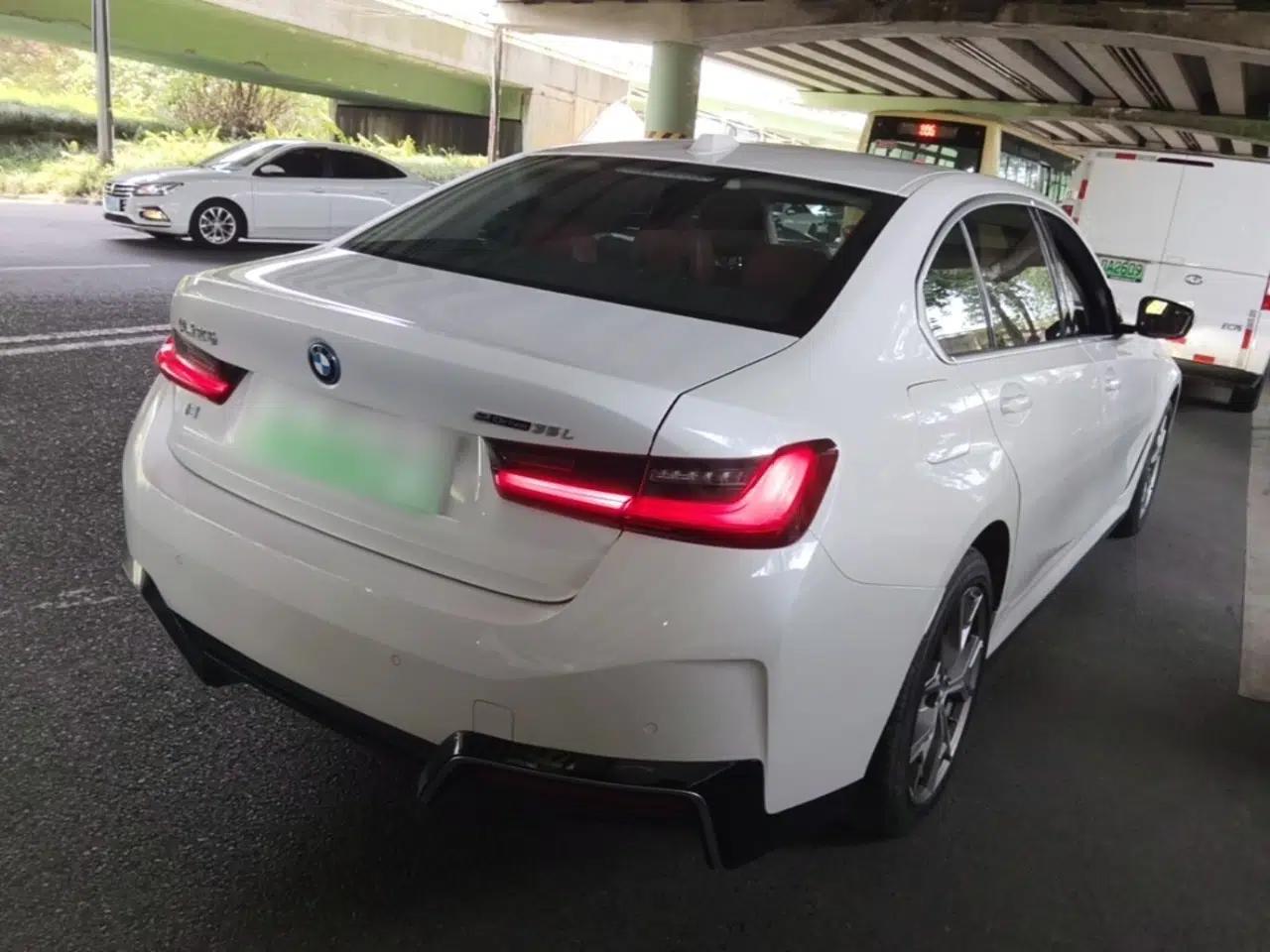 BMW i3 2022 eDrive 35 L — миниатюра 6