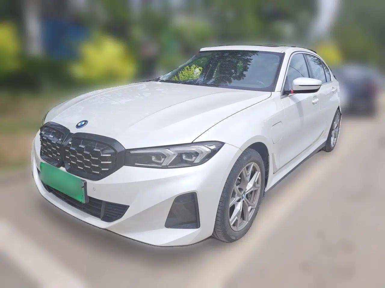 BMW i3 2022 eDrive 35 L — миниатюра 1
