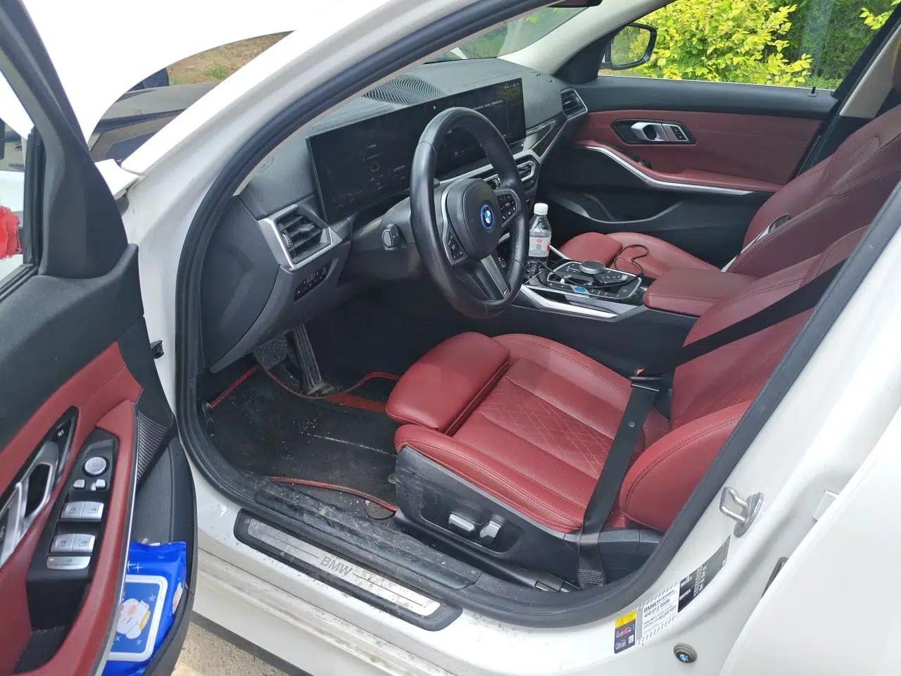 BMW i3 2022 eDrive 35 L — миниатюра 16